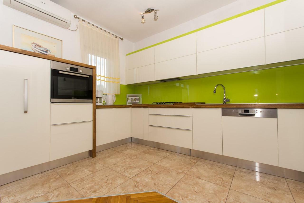 Apartman Domic Slatine Εξωτερικό φωτογραφία