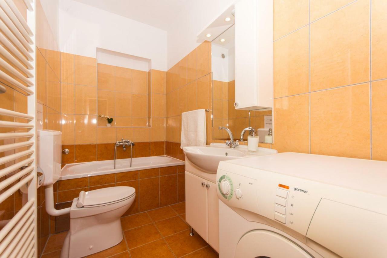 Apartman Domic Slatine Εξωτερικό φωτογραφία