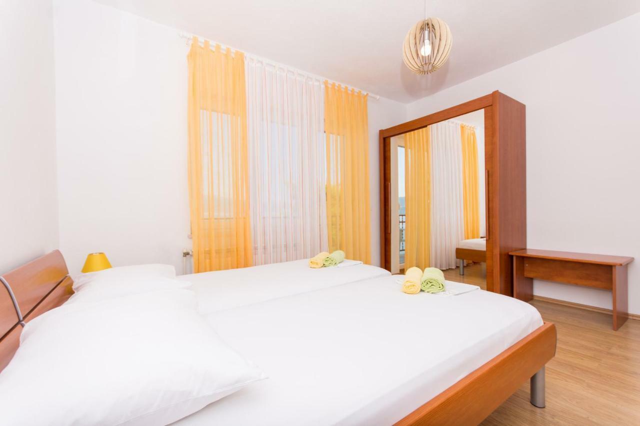 Apartman Domic Slatine Εξωτερικό φωτογραφία